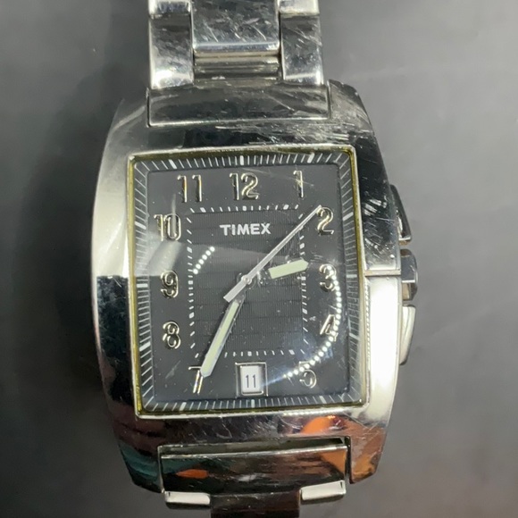 Mens Timex Dress Rectangle Stainless Silver Tone Black Dial Date Analog Watch - Picture 2 of 4